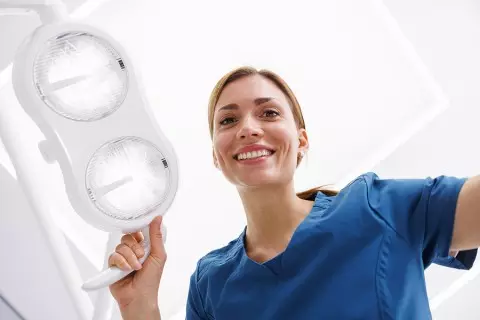 Hiring Dental Hygienists Amid Shortages: Expert Tips